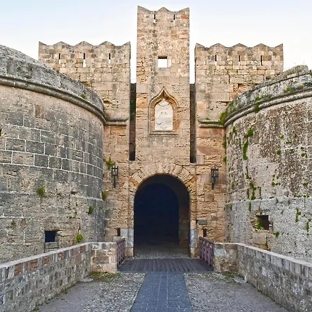 Majestic Marble Retreat Apartment Rhodes City