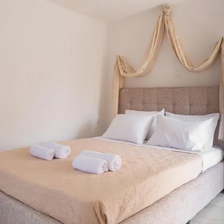 Majestic Marble Retreat *